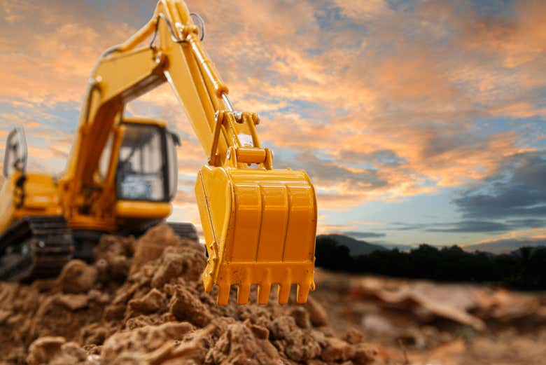 Do you dare to drive the excavator?