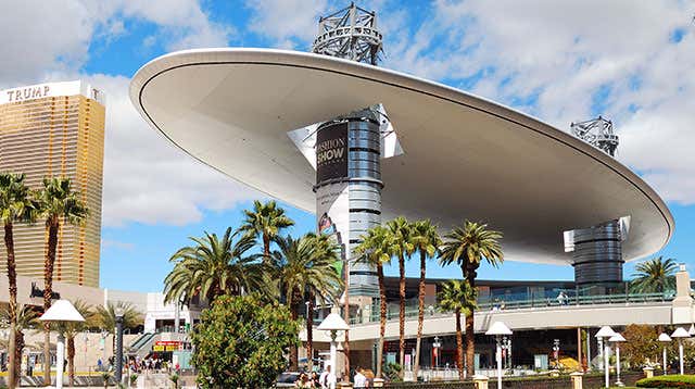 Fashion Show Shopping Mall - Shops and opening hours in the mall