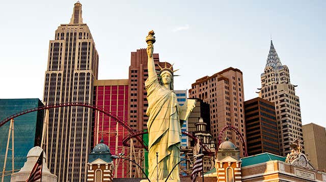 Roller Coaster at New York-New York - Las Vegas - Love to Eat and Travel