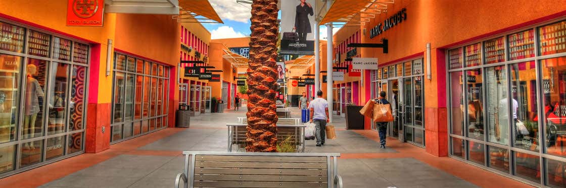 Las Vegas North Premium Outlets - The most famous outlet in Vegas