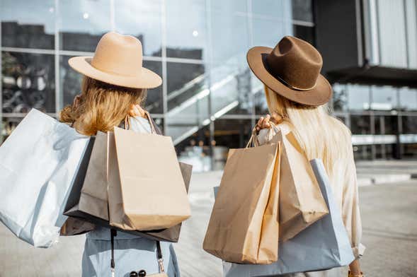 Las Vegas Outlets Private Shopping Tour